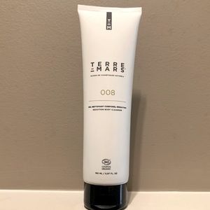 NWT Full Size TERRE DE MARS 008 Reddition Body Cleanser